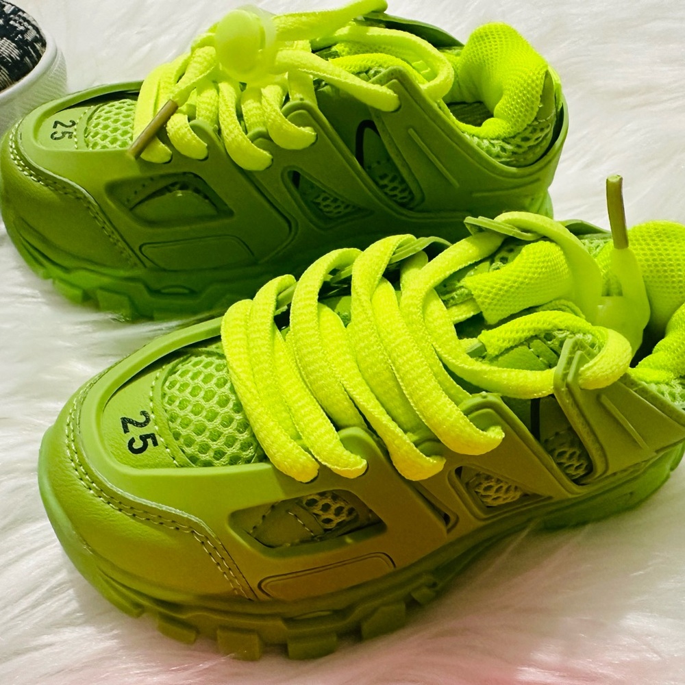 Unisex kids sneakers